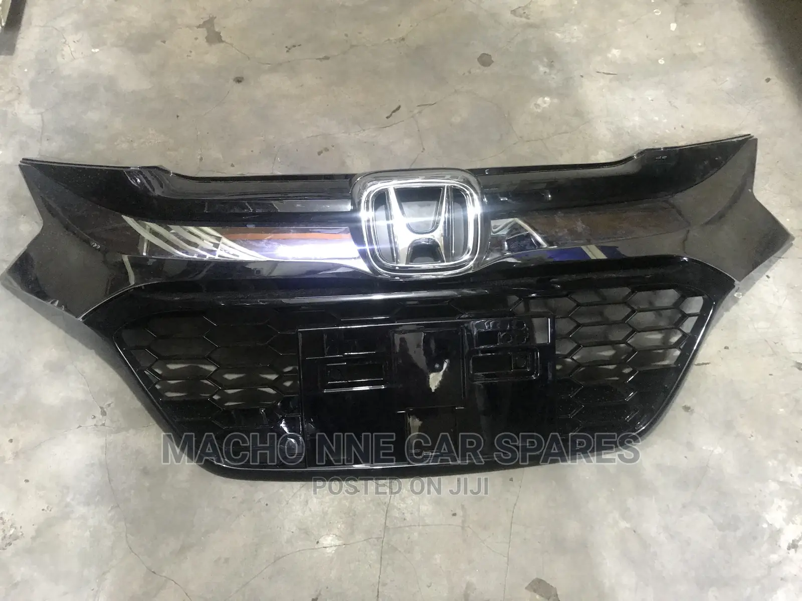 Honda Vezel 2012-2015 Glass Grill