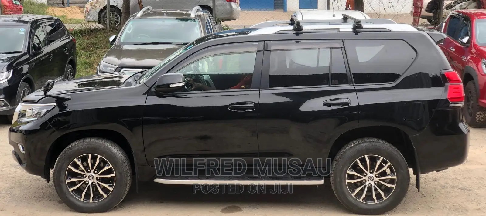Toyota Land Cruiser Prado 2.8 2017 Black