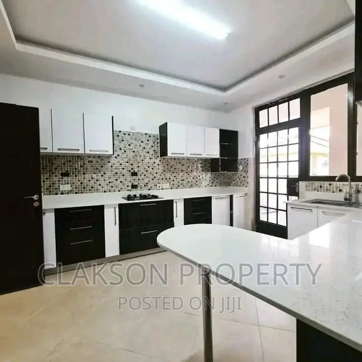 4bdrm Apartment in Kileleshwa for rent