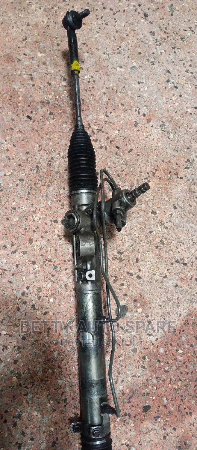 Toyota Hiace 7 L Steering Rack