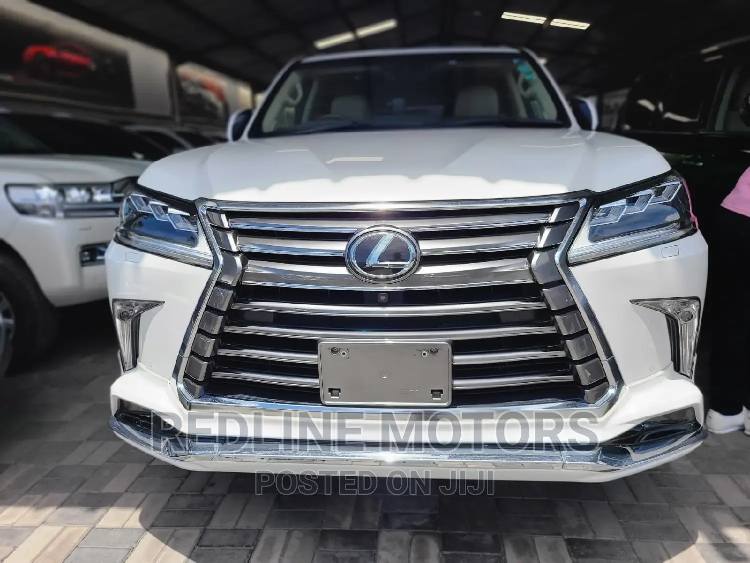 Lexus LX 2017 White