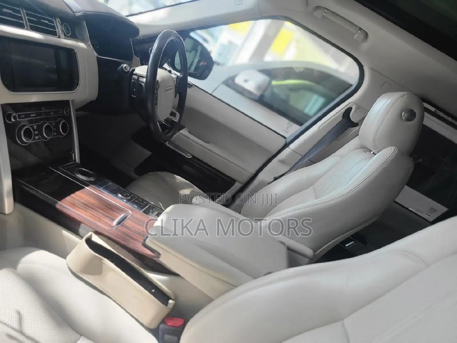 Land Rover Range Rover Vogue 2017 Black