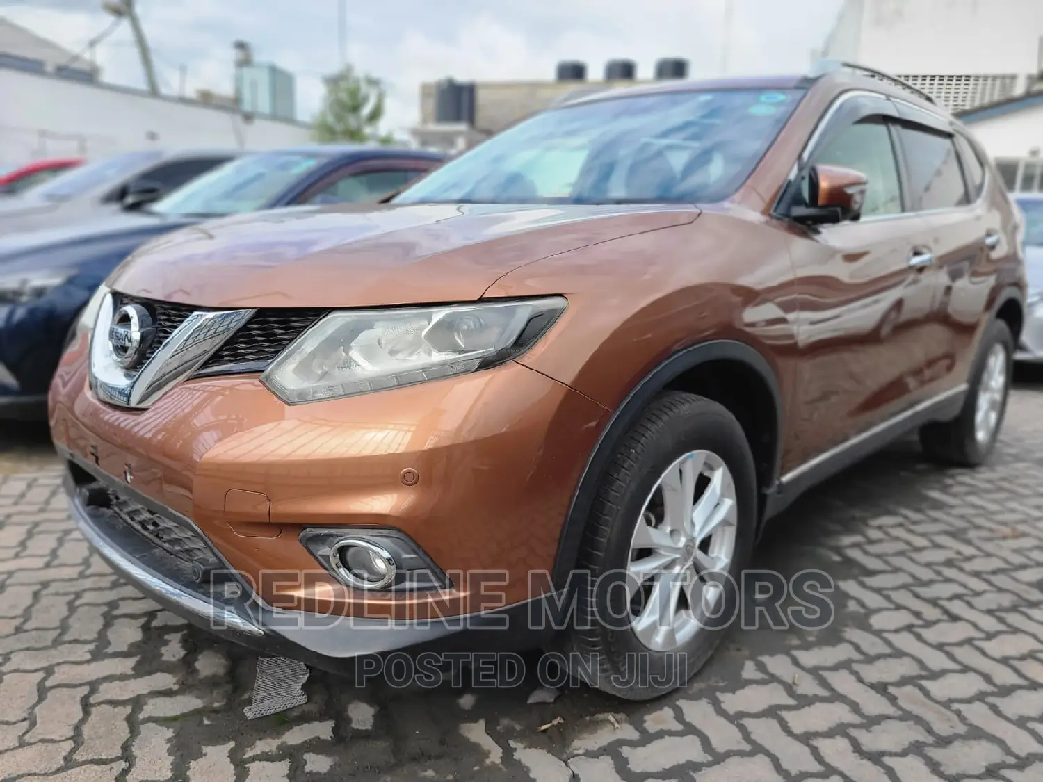 Nissan X-Trail 2016 Gold