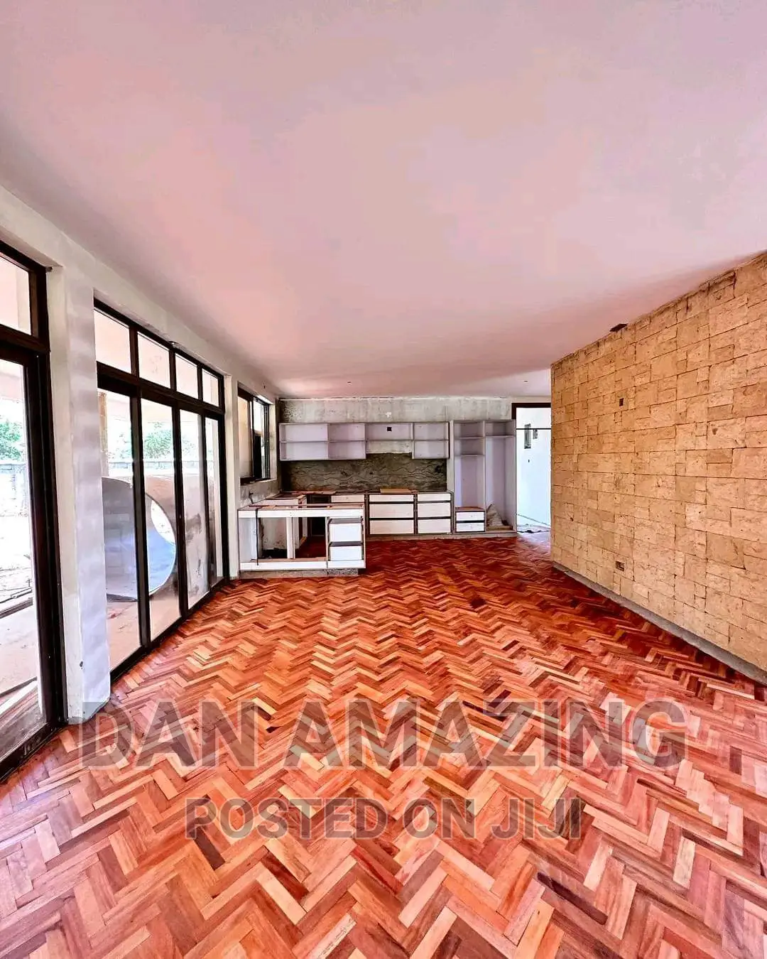 4bdrm Mansion in Karen for sale