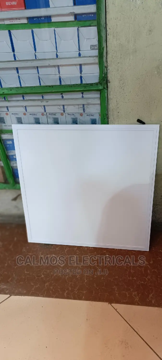 Panel Light 600×600
