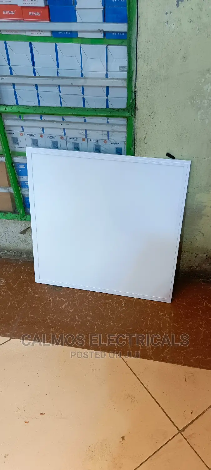 Panel Light 600×600