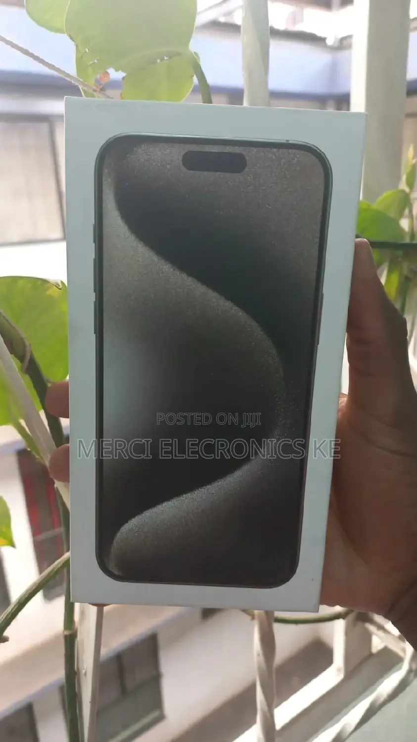 New Apple iPhone 15 Pro Max 256 GB Gray
