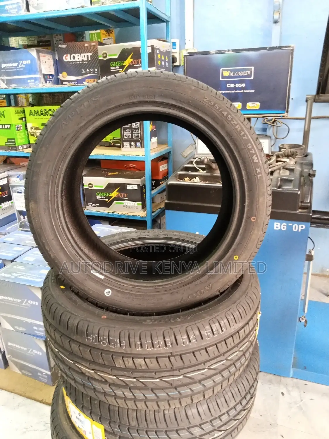 235/45r17 Aplus Tyre