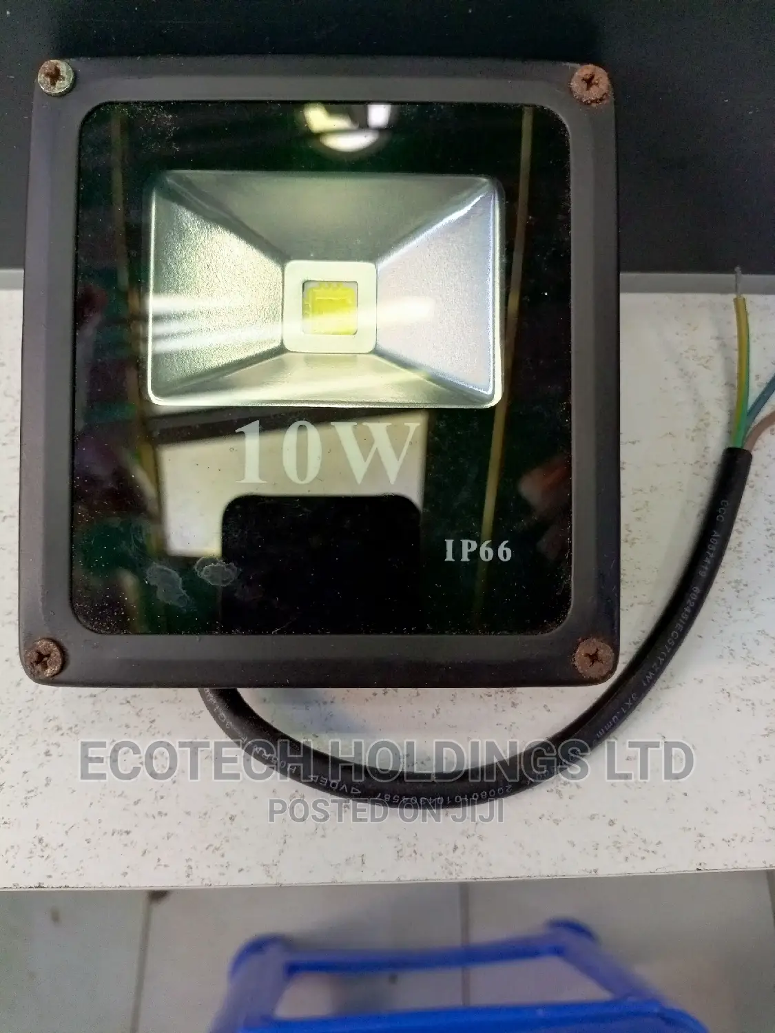 Offer On 10wts Ac Led Floodlight