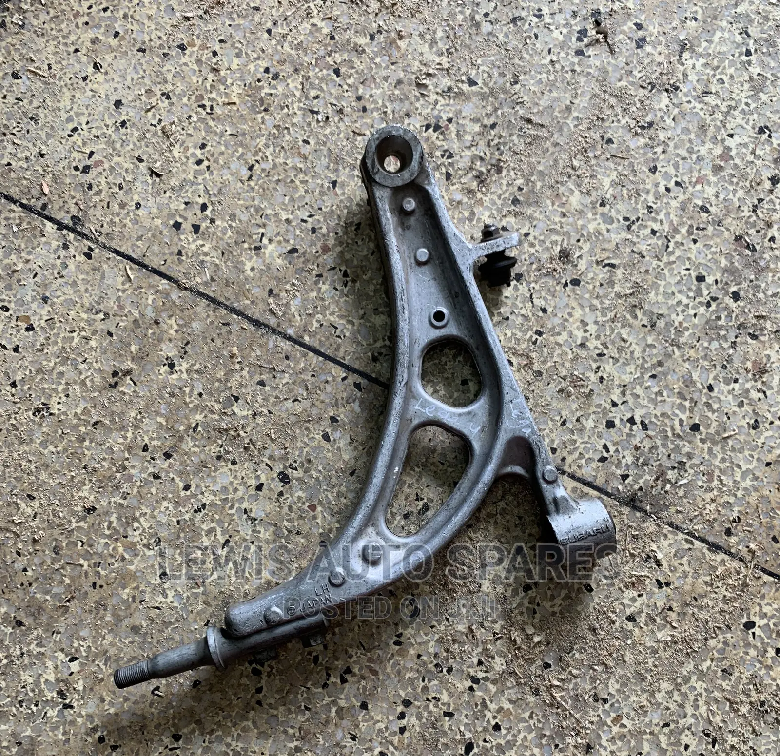 Subaru Legacy Arm