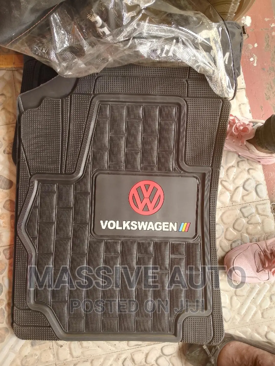 Rubber Mats/ 5 PCS VW Car Mats
