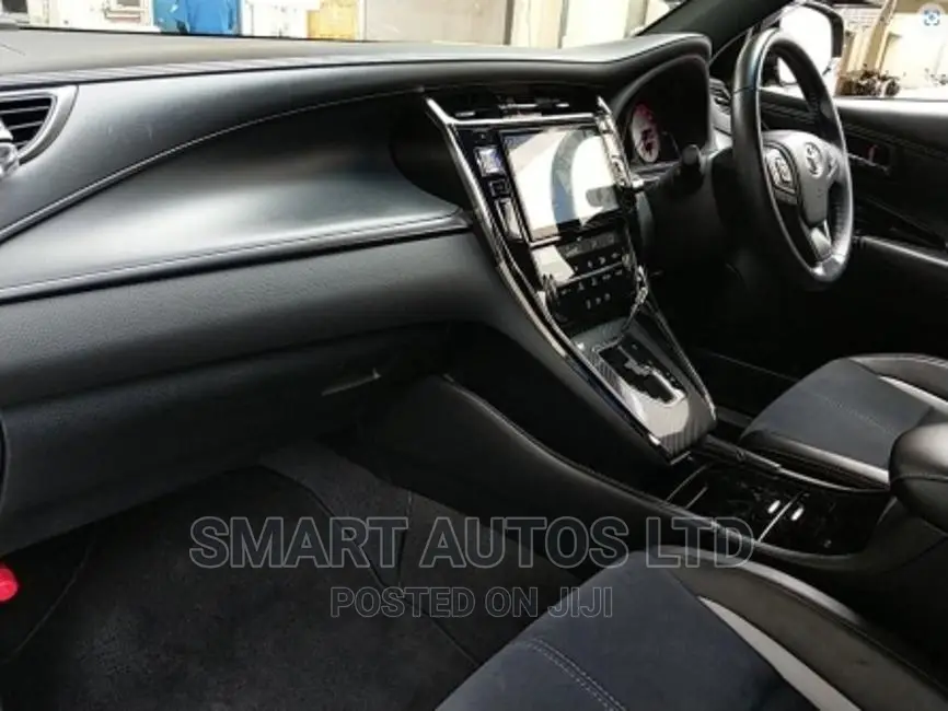 Toyota Harrier 2017 Black