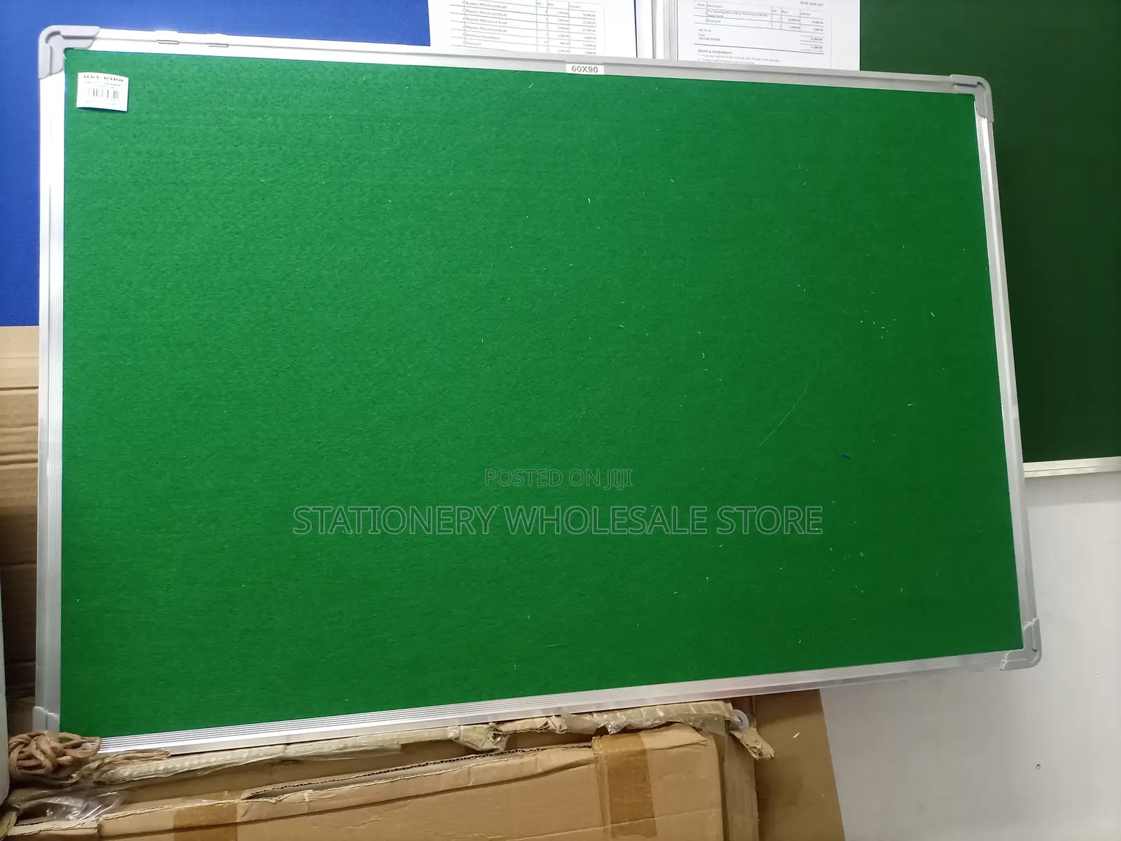 Pinboard Noticeboard for Offices, Schools Etc 90cm by 60cm