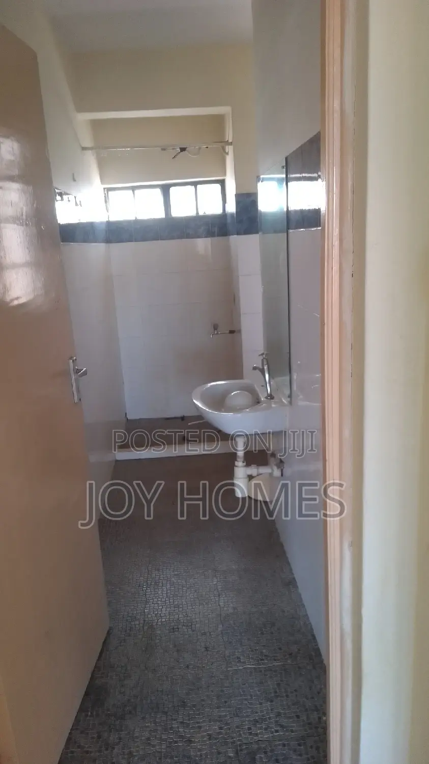 2bdrm Apartment in Langata, Deliverance for rent