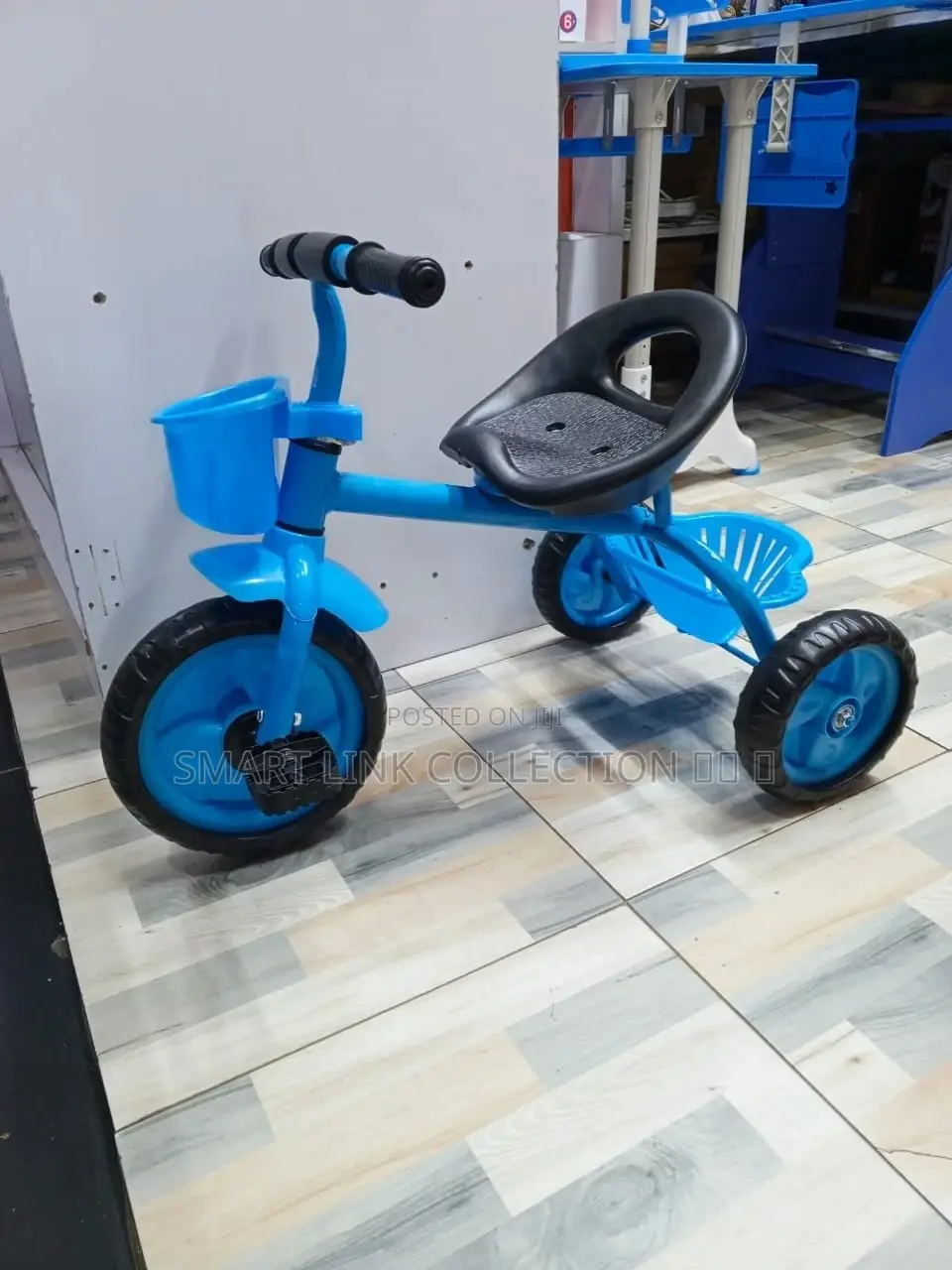 Baby Tricycle at 3200