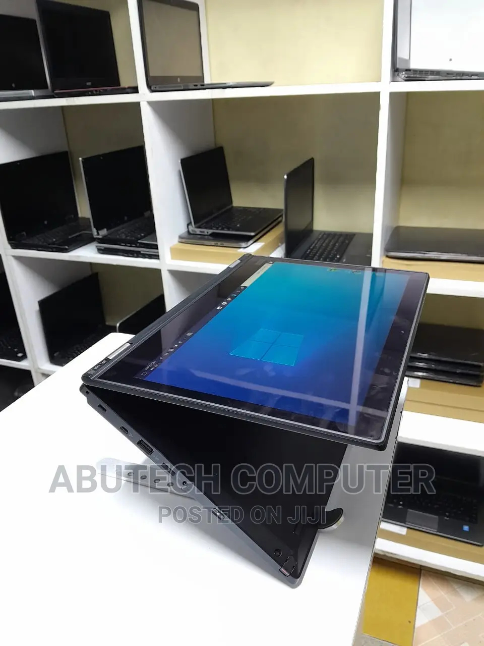 Laptop Lenovo ThinkPad X390 Yoga 8GB Intel Core I5 SSD 256GB