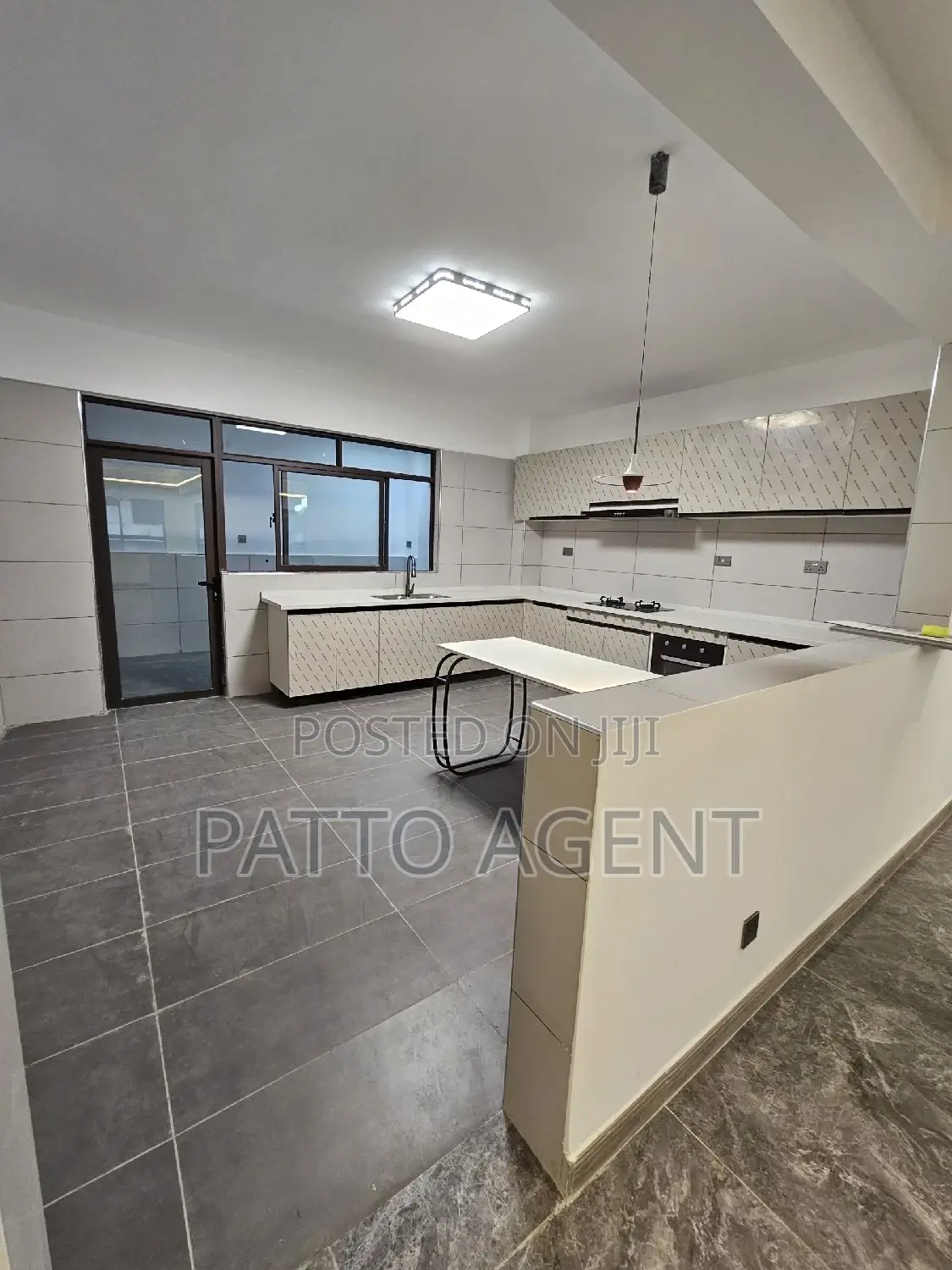 4bdrm Apartment in Kileleshwa for sale