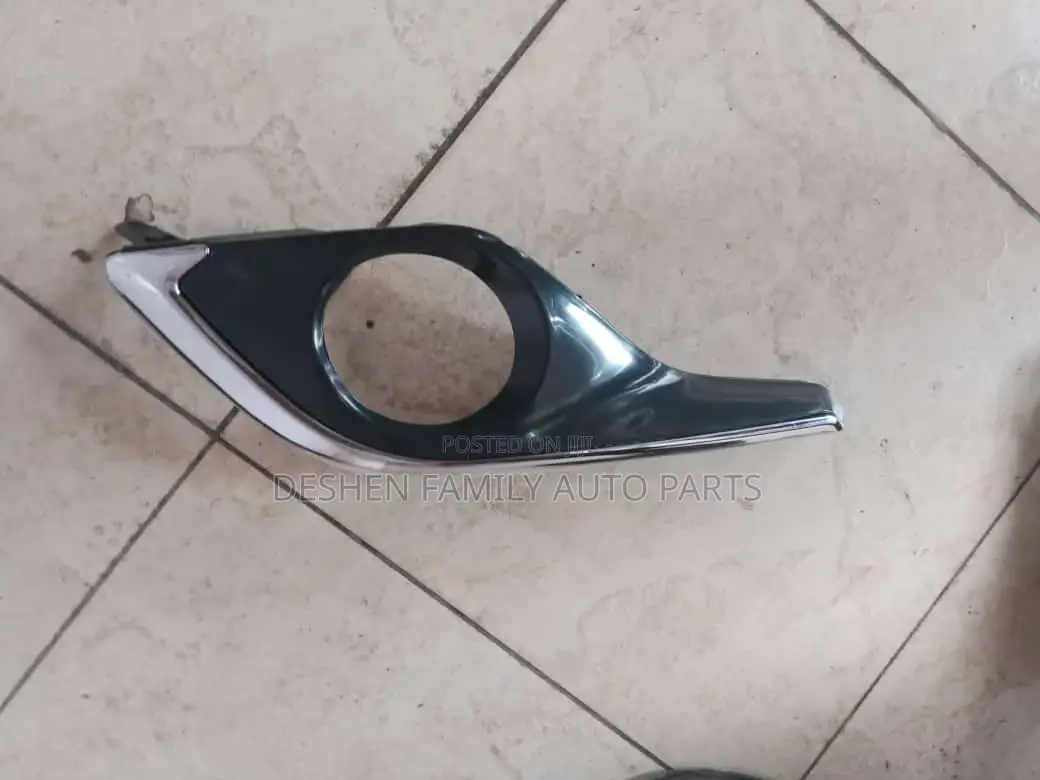 Nissan Note Fog Light Cover