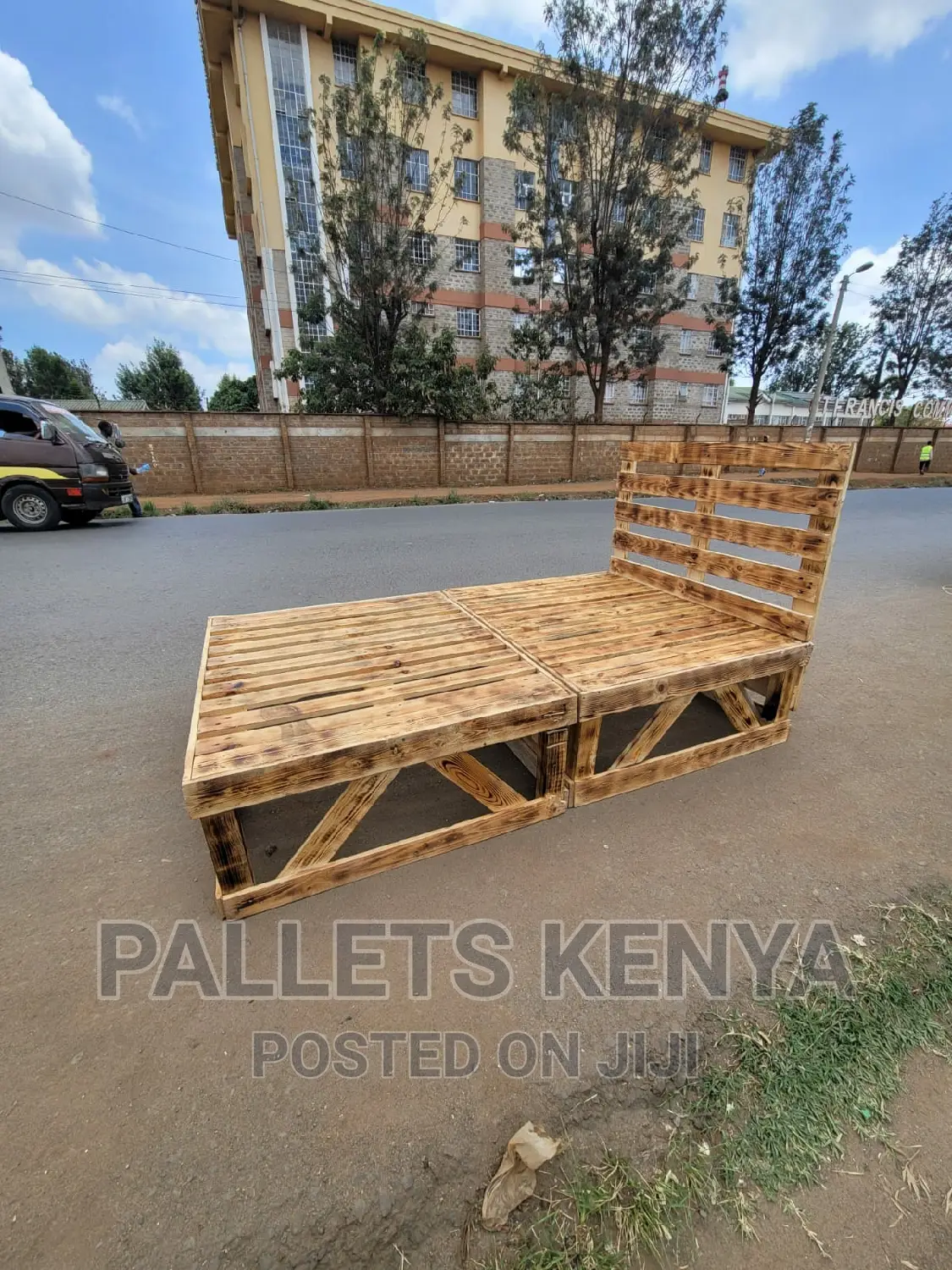 Pallet Bed- 4 *6 Pallet Bed. (#PG01,)