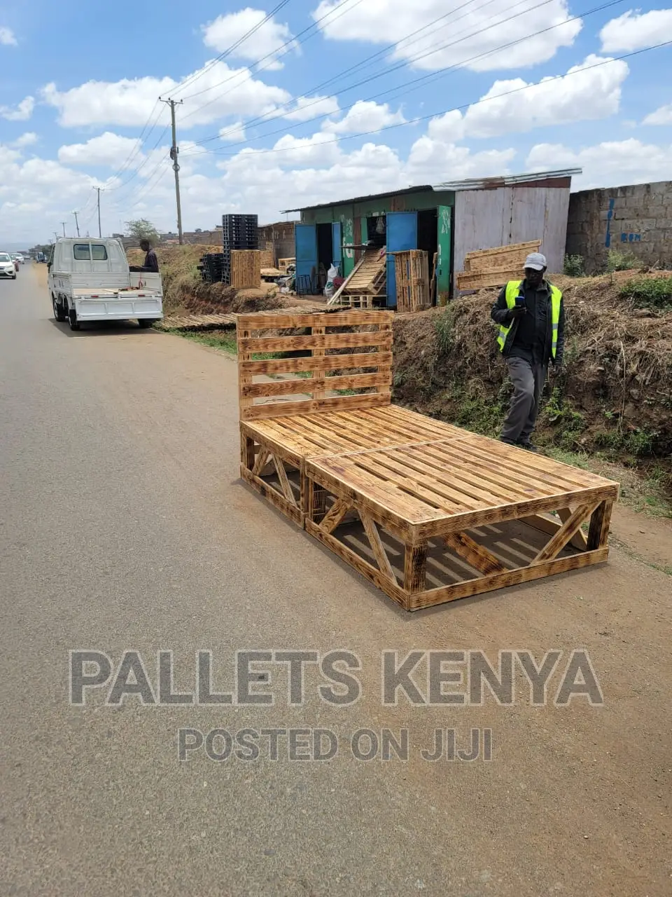Pallet Bed- 4*6 Detachable, Blazed Pallet Bed.(#PG04 )