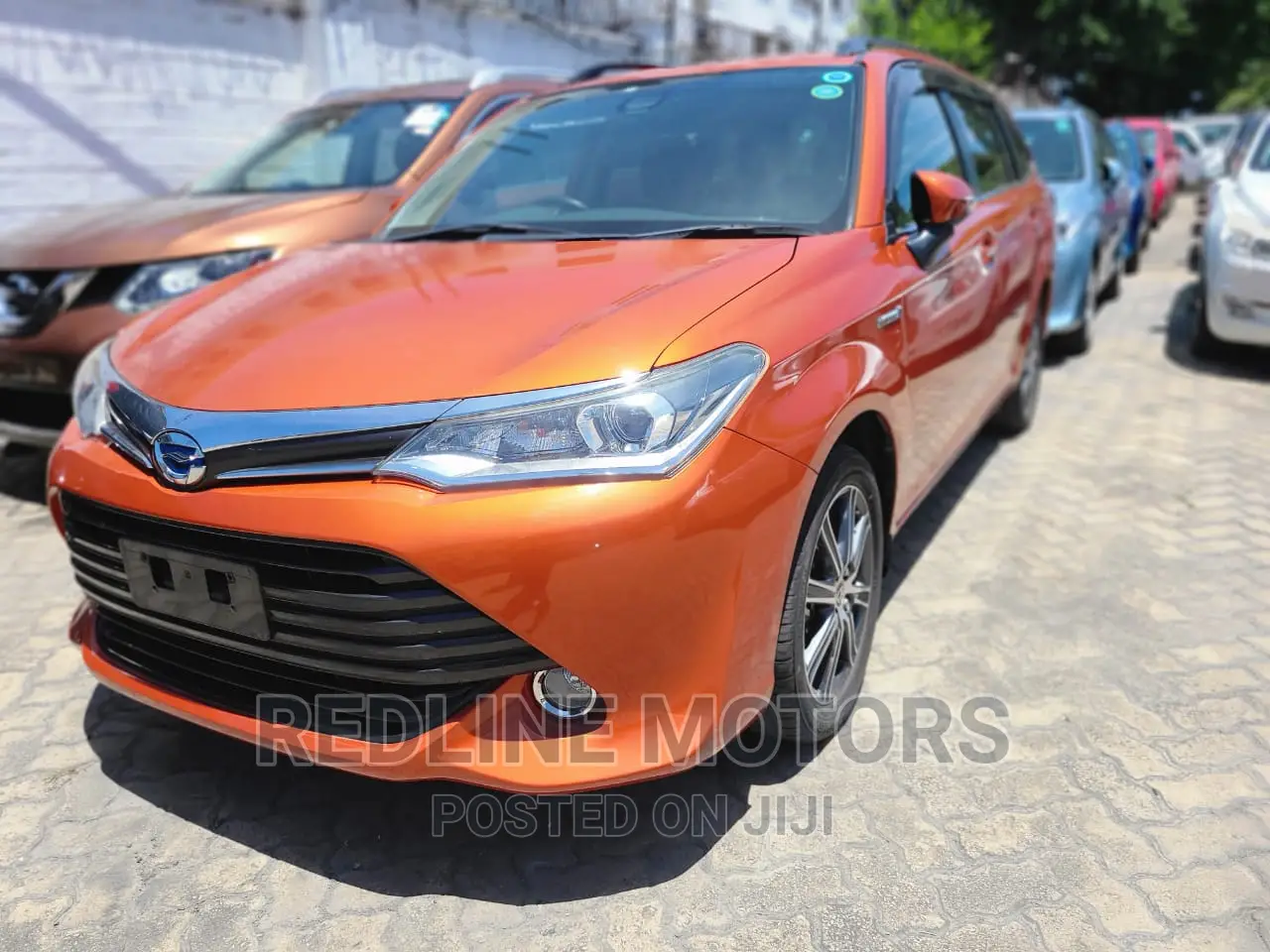 Toyota Corolla Fielder 2016 Gold