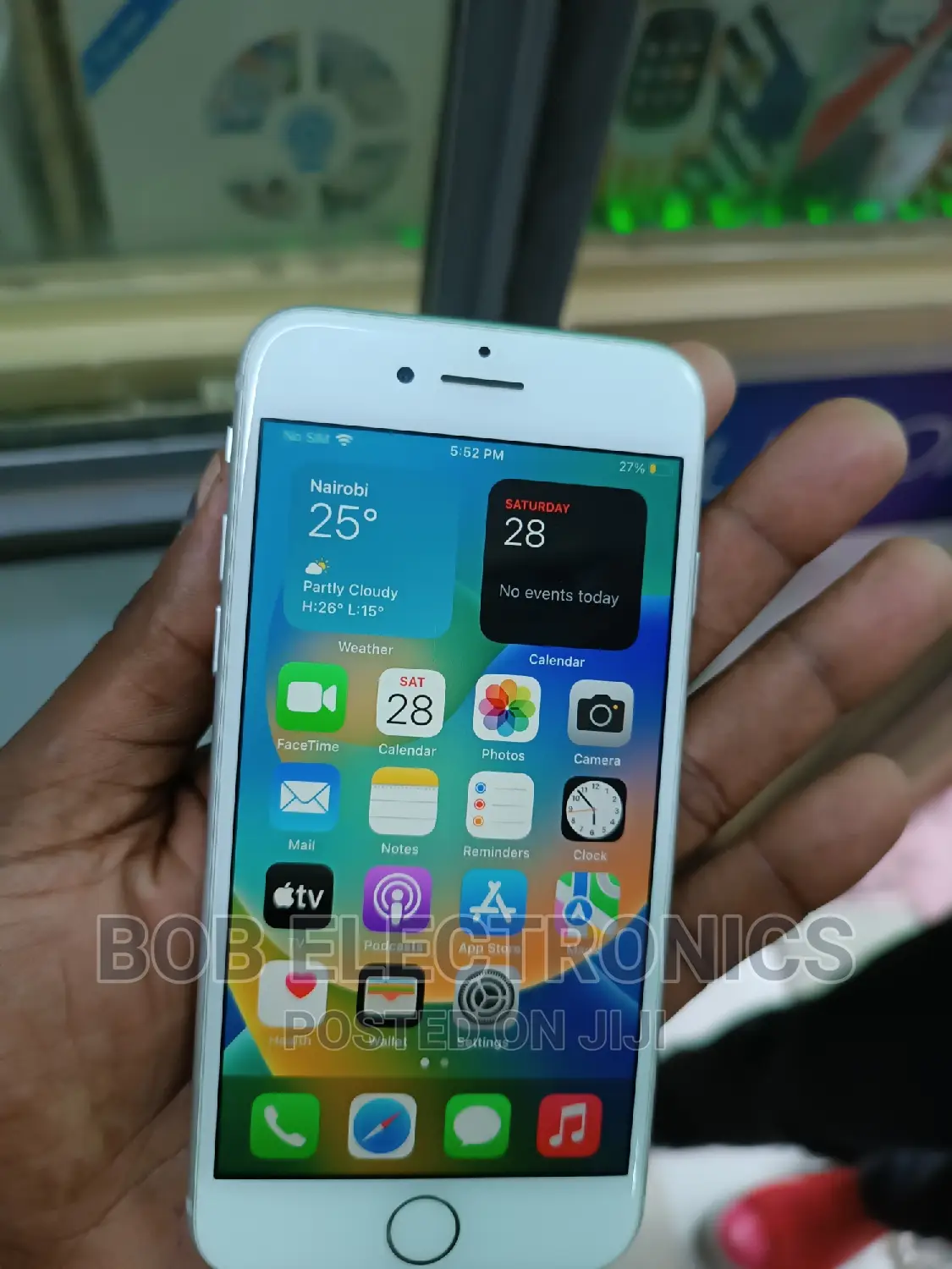 Apple iPhone 8 64 GB White