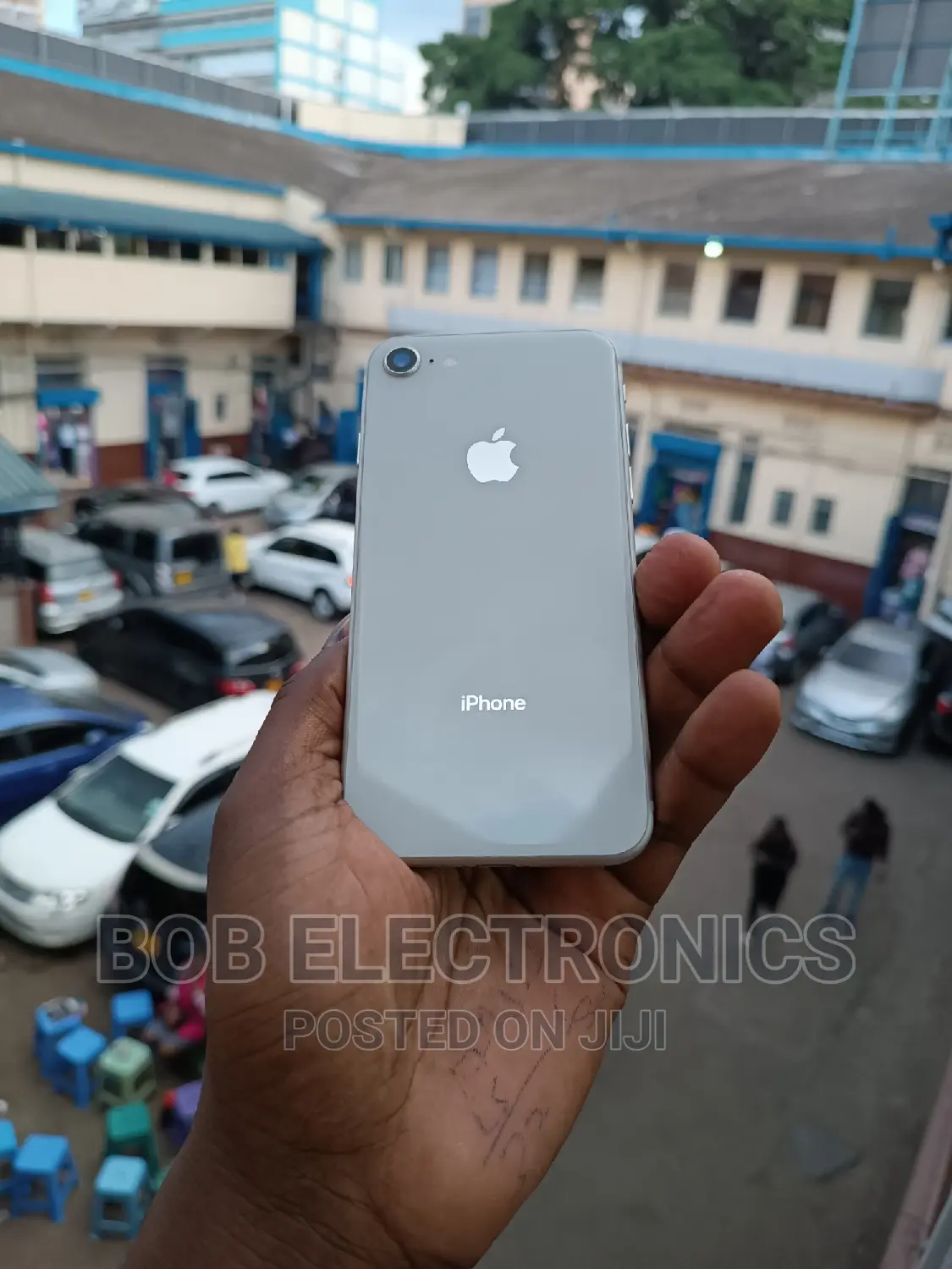 Apple iPhone 8 64 GB White