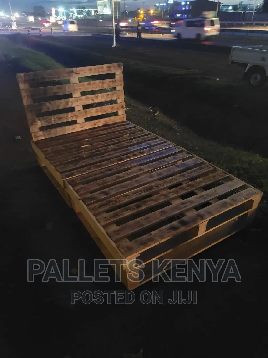 Pallet Bed- Detachable and Blazed Pallet Bed. (AA#003)