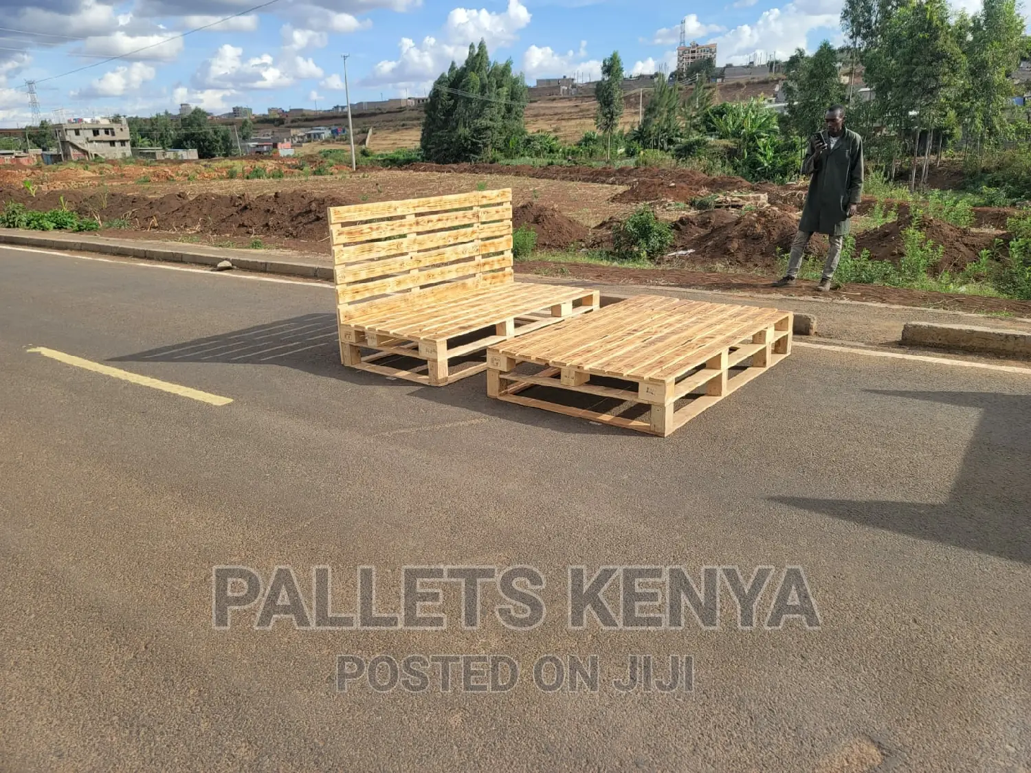 Pallet Bed- 6*6 Detachable and Blazed Pallet Bed. (#SH06 )