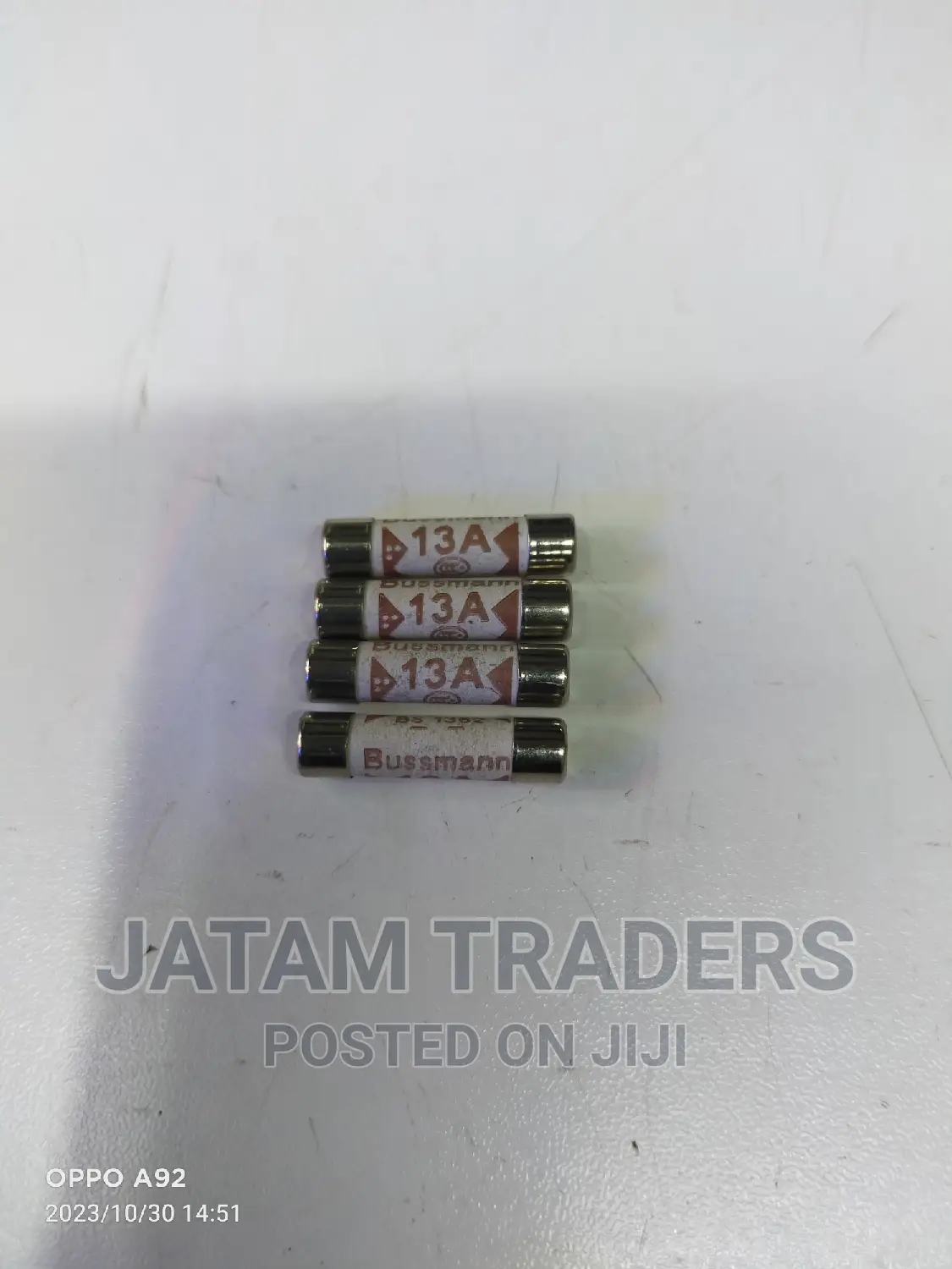 13 Amps Fuses, Ceramic
