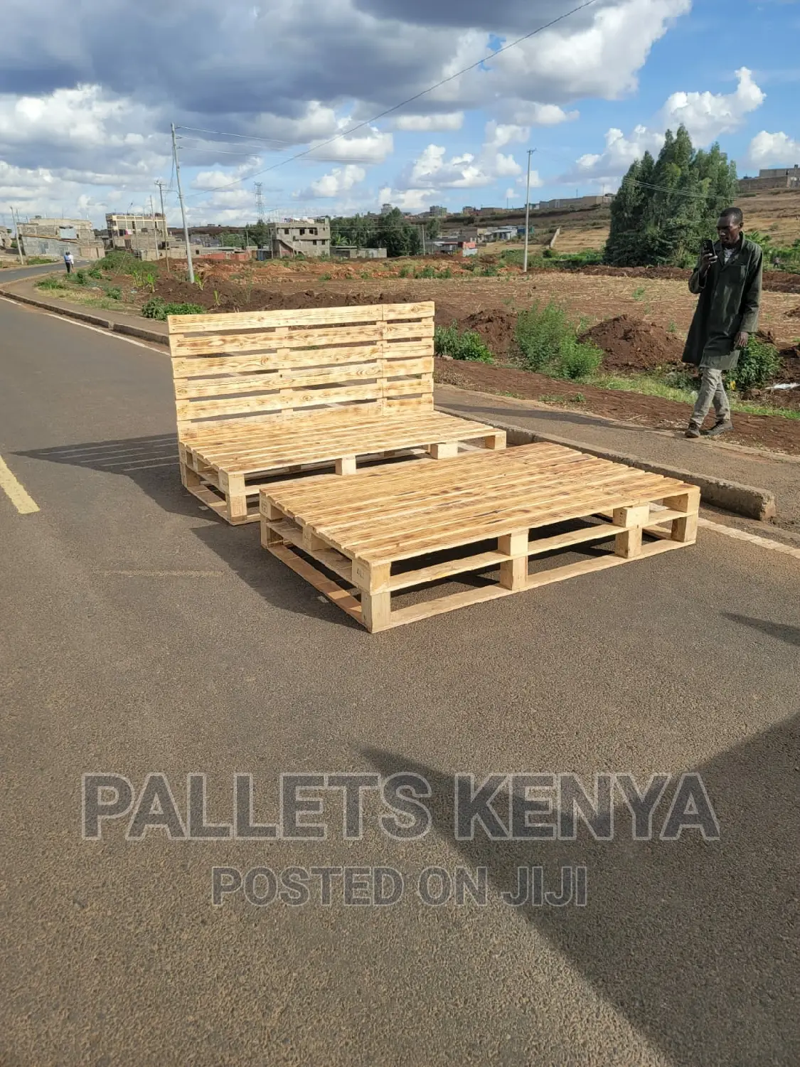 Pallet Bed- 6*6 Detachable and Blazed Pallet Bed.(#SH04,3)