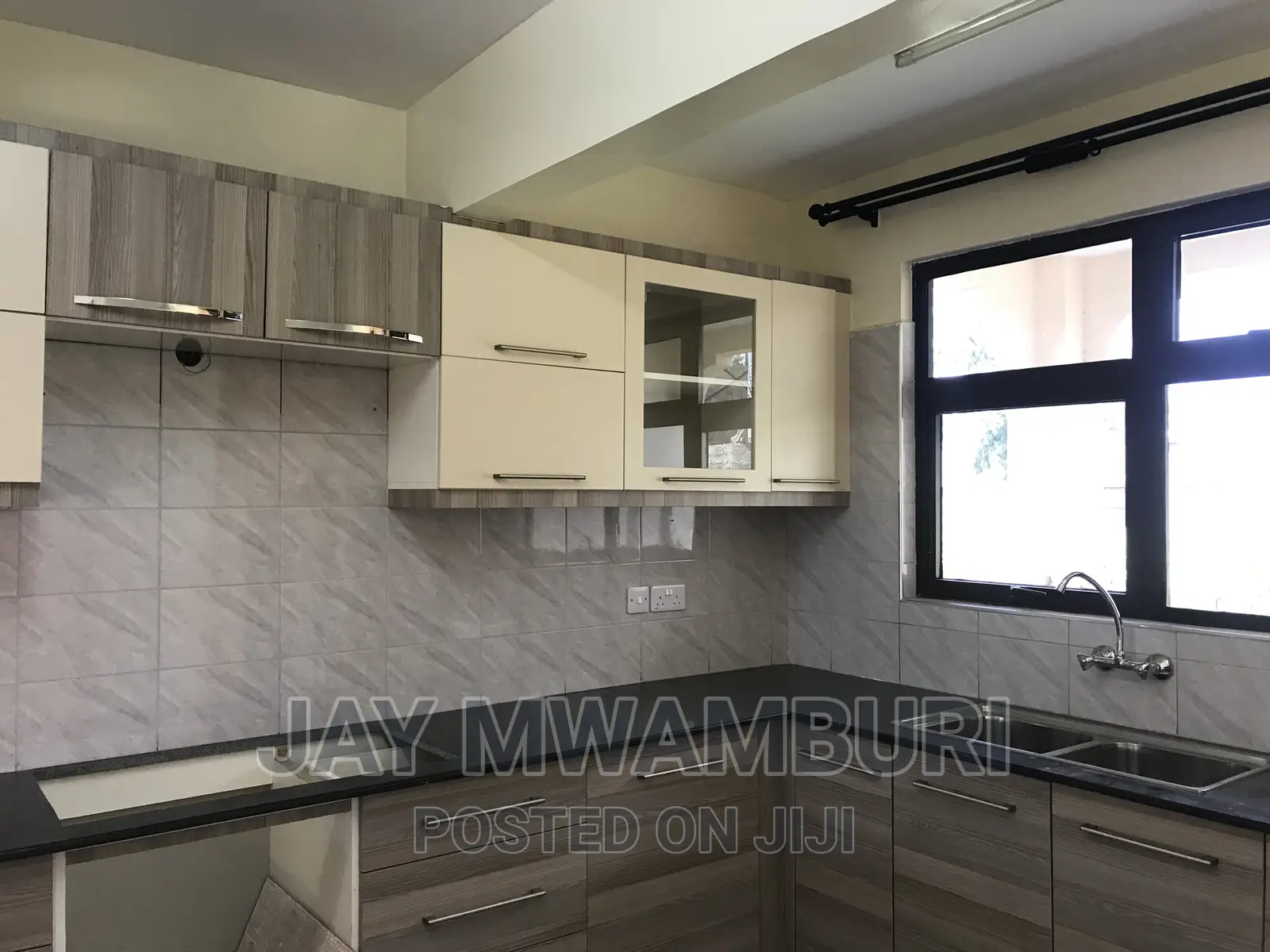 5bdrm Maisonette in Syokimau, Gateway Mall Area for sale