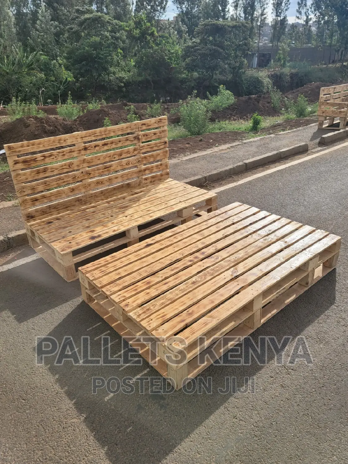Pallet Bed- 6*6 Detachable and Blazed Pallet Bed.(PM#Nc1)