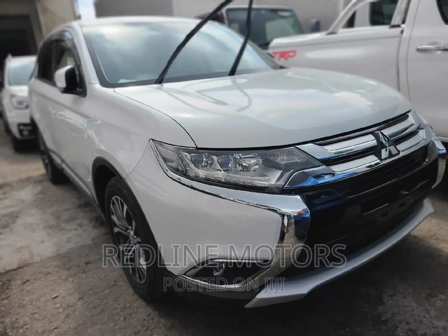 Mitsubishi Outlander 2017 Pearl
