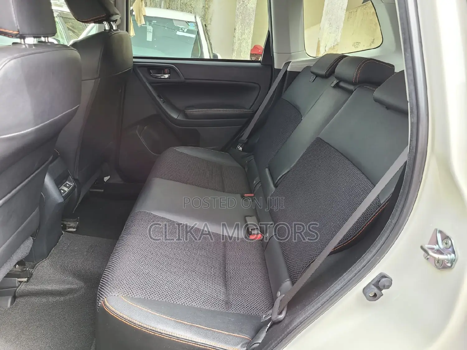 Subaru Forester 2017 Pearl