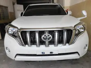 Toyota Land Cruiser Prado 2017 Pearl