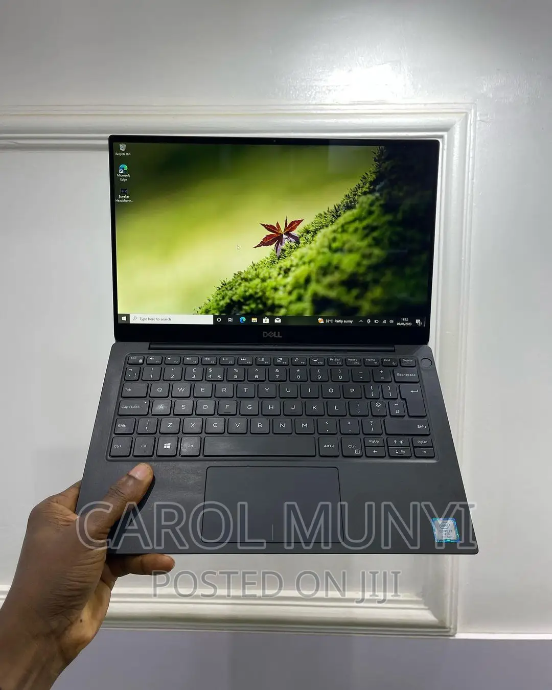 New Laptop Dell Latitude 3189 8GB Intel Core I5 SSD 256GB