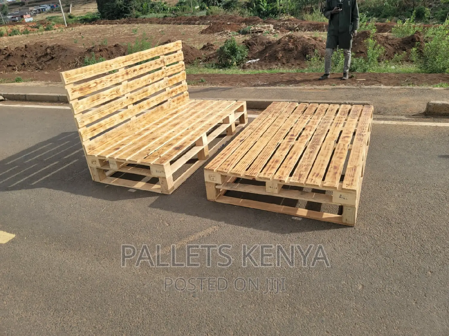 Pallet Bed- 6*6 Detachable and Blazed Pallet Bed. (2R#01)