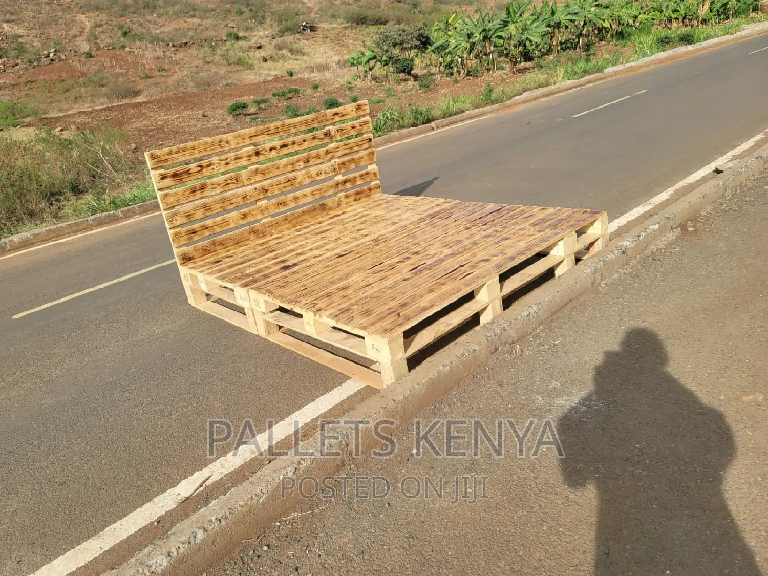 Pallet Bed- 6*6 Detachable and Blazed Pallet Bed. (5,6R,#01