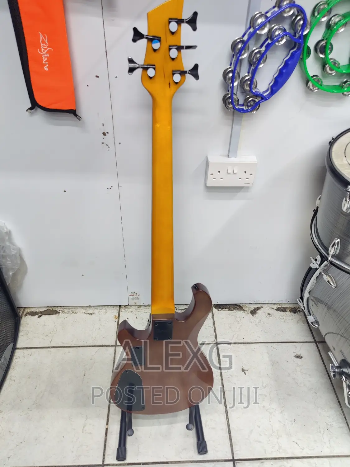 Ibanez S String Active