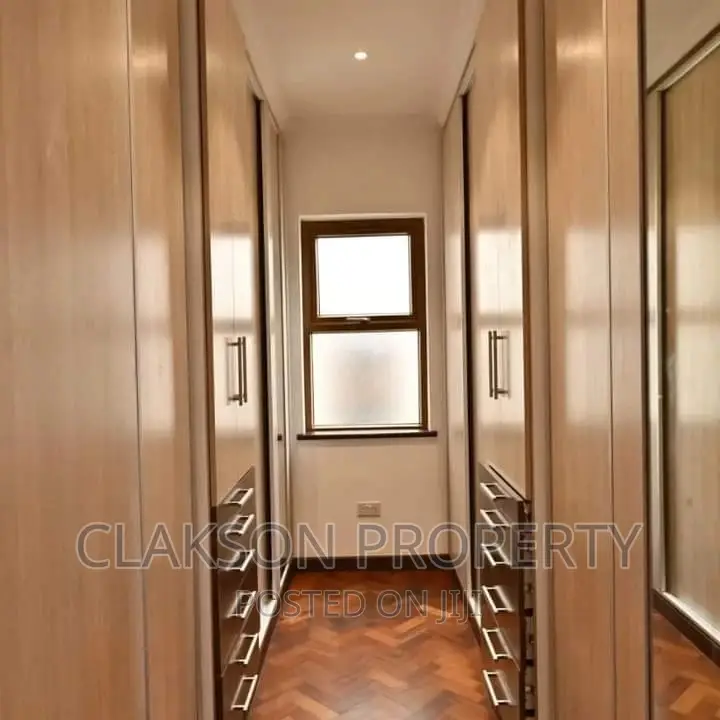 5bdrm Townhouse/Terrace in Lavington for sale