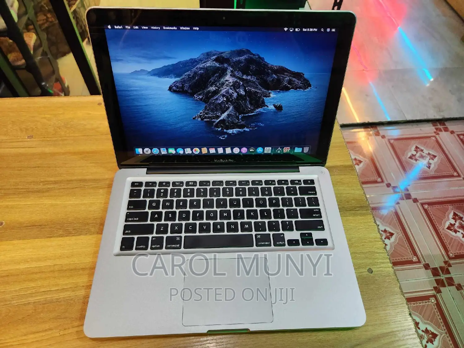 New Laptop Apple MacBook 2012 8GB Intel Core I5 SSD 256GB