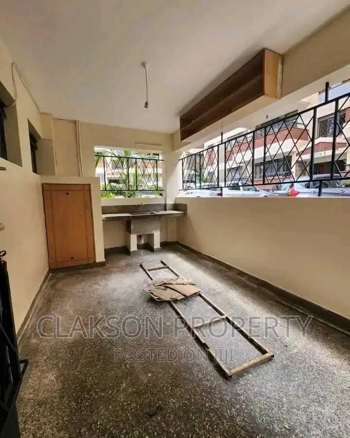3bdrm Apartment in Lavington for sale