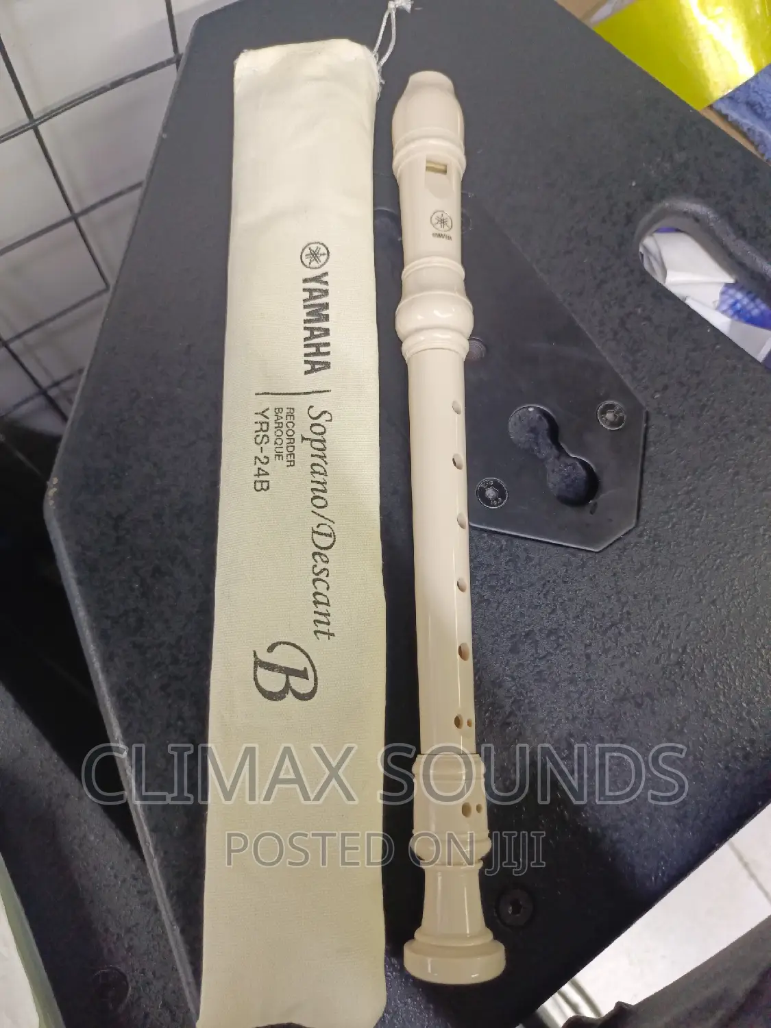 Descant Recorder Yamaha YRS-24B, "