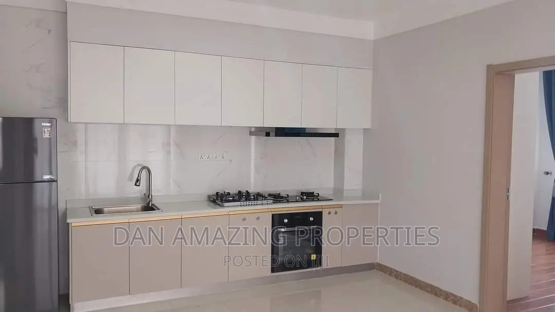 3bdrm Apartment in Mlolongo for sale