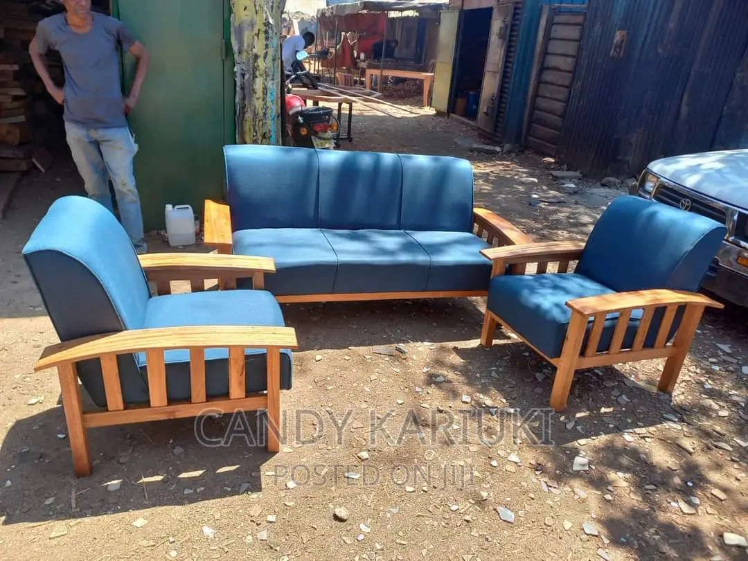 Spacious 5 Seater Open Sofa