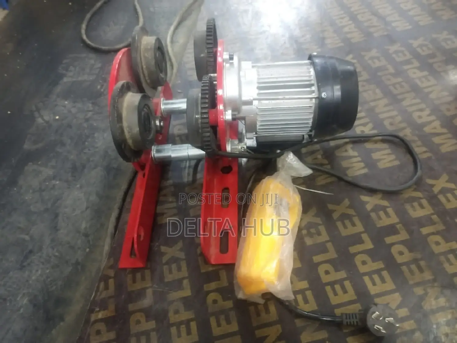 Electric Beam Trolley