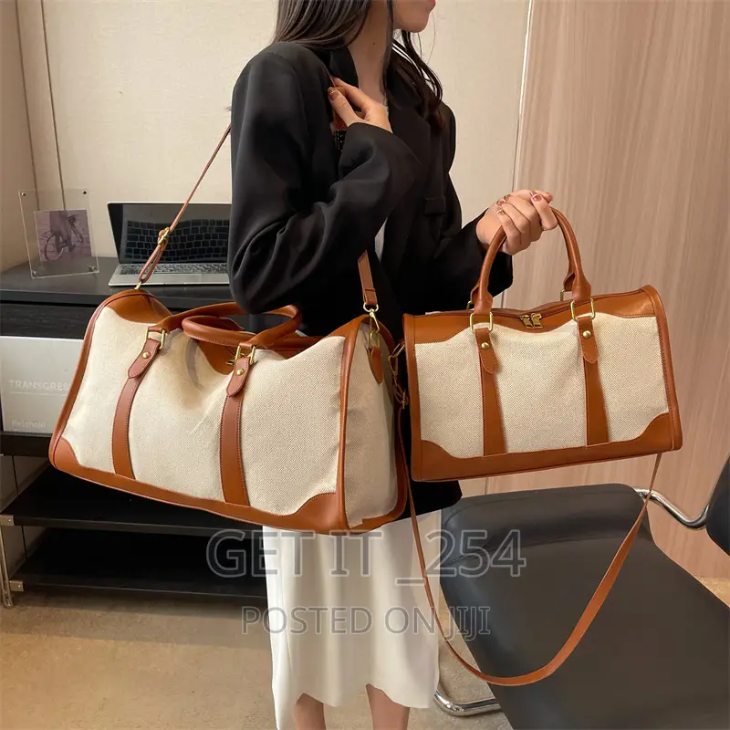 *Quality Vintage Boston Canvas Travelling Bag