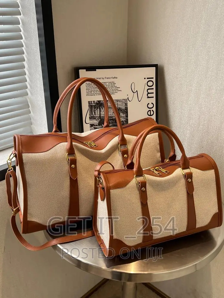 *Quality Vintage Boston Canvas Travelling Bag