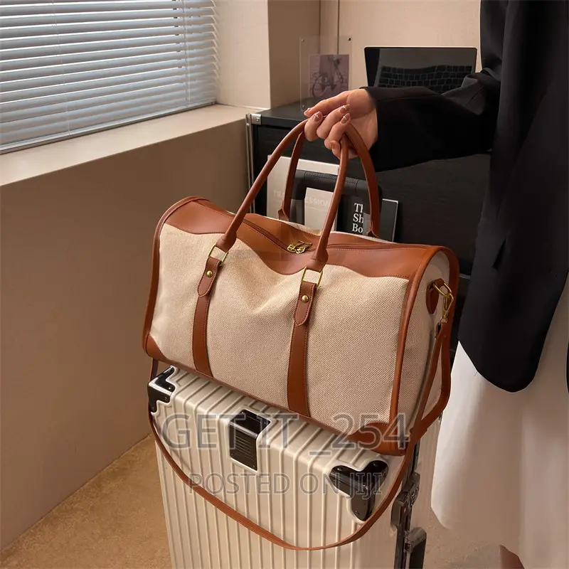 *Quality Vintage Boston Canvas Travelling Bag